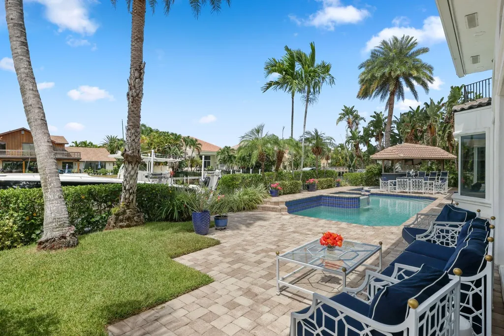 917 Iris Drive Delray Beach FL 33483