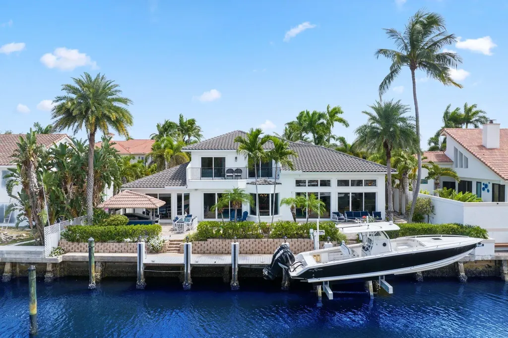 917 Iris Drive Delray Beach FL 33483