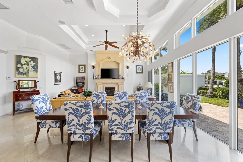 917 Iris Drive Delray Beach FL 33483
