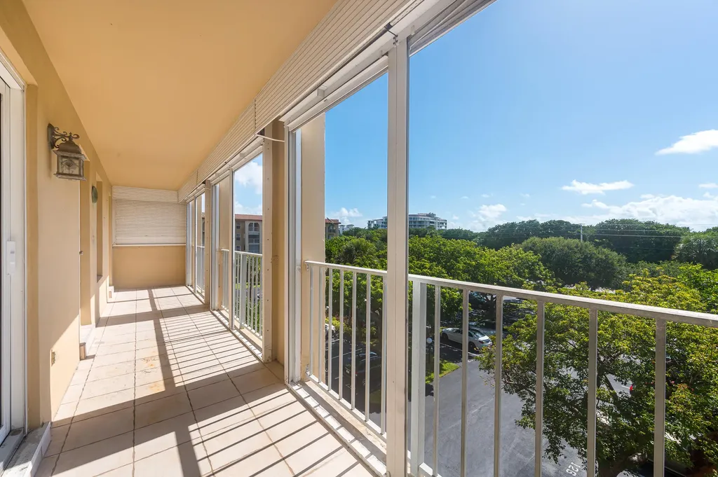 1111 S Ocean Boulevard Boca Raton FL 33432