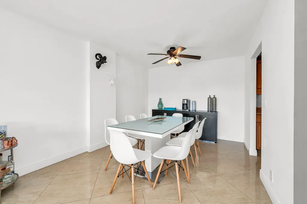 1111 S Ocean Boulevard Boca Raton FL 33432