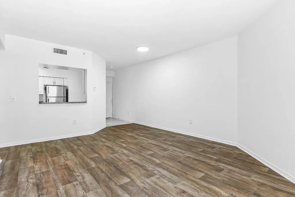 1951 Brandywine Road E West Palm Beach FL 33409