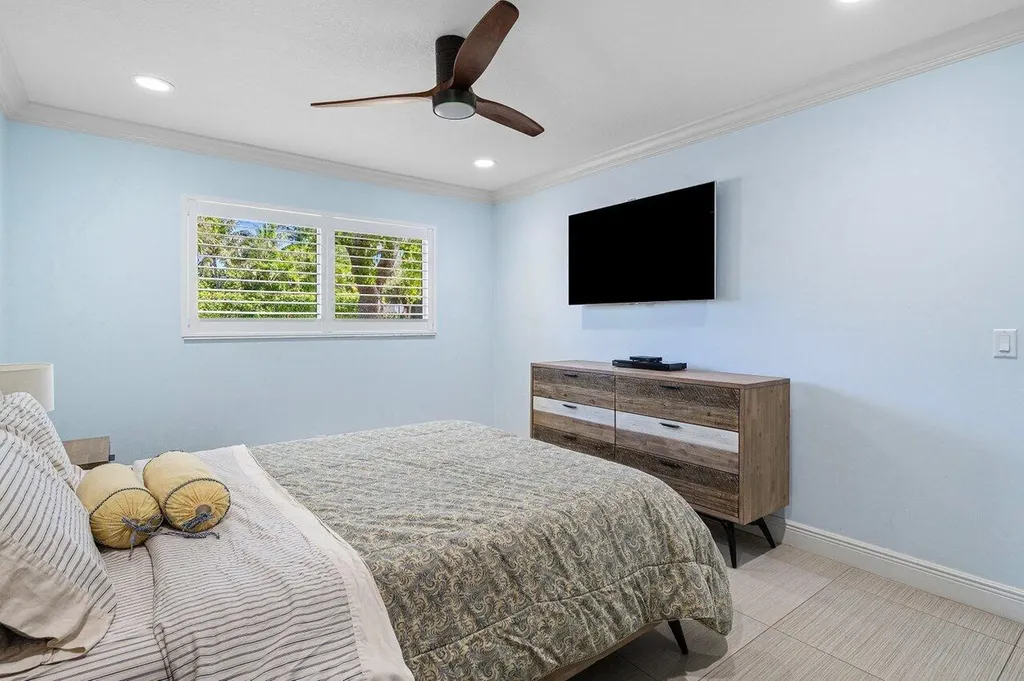 701 Buoy Road North Palm Beach FL 33408