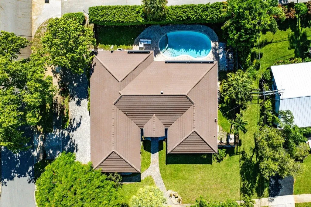 701 Buoy Road North Palm Beach FL 33408