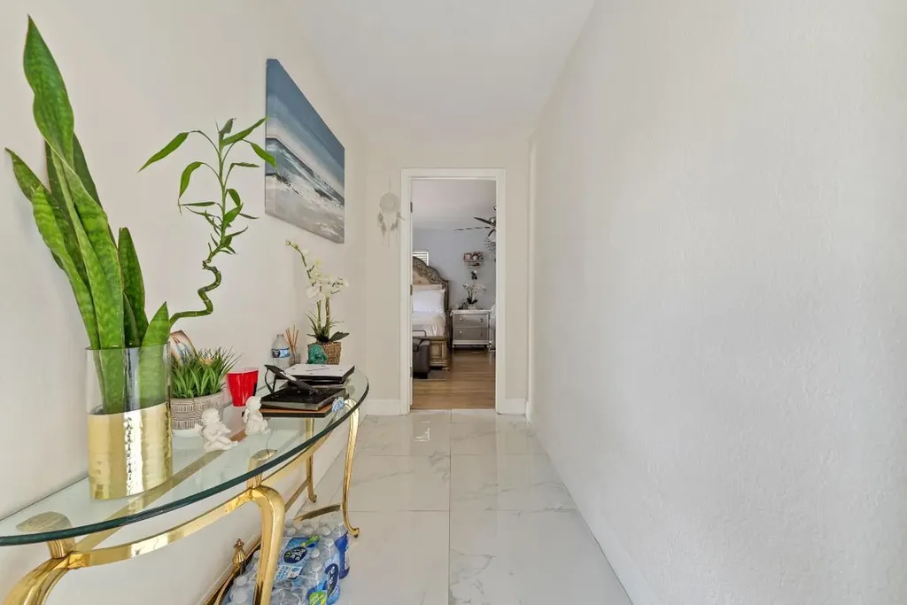 808 Wright Drive Lake Worth FL 33461