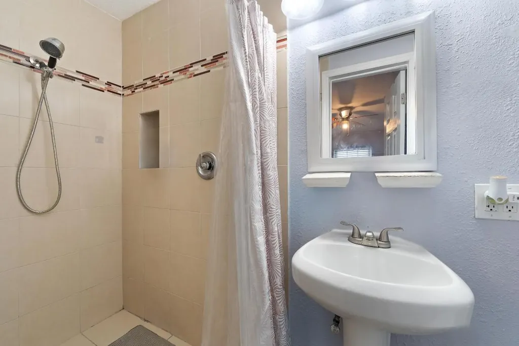 808 Wright Drive Lake Worth FL 33461
