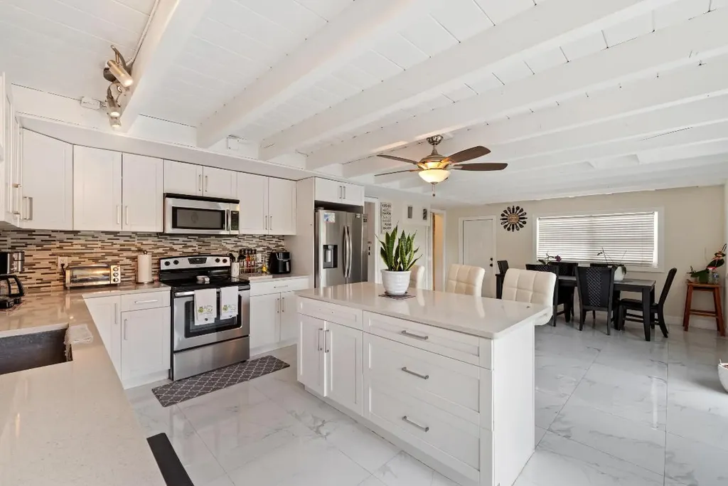 808 Wright Drive Lake Worth FL 33461