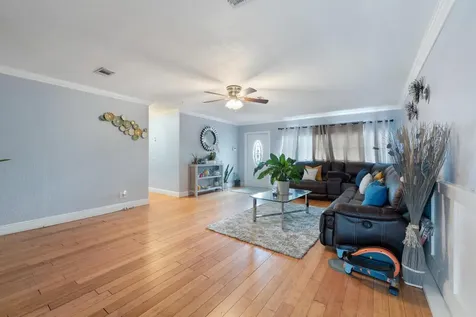808 Wright Drive Lake Worth FL 33461
