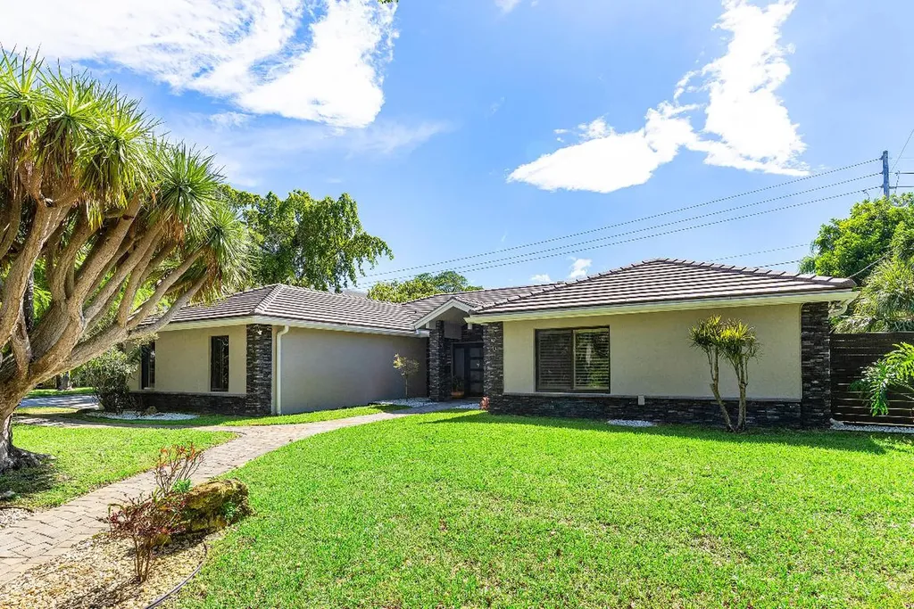 701 Buoy Road North Palm Beach FL 33408