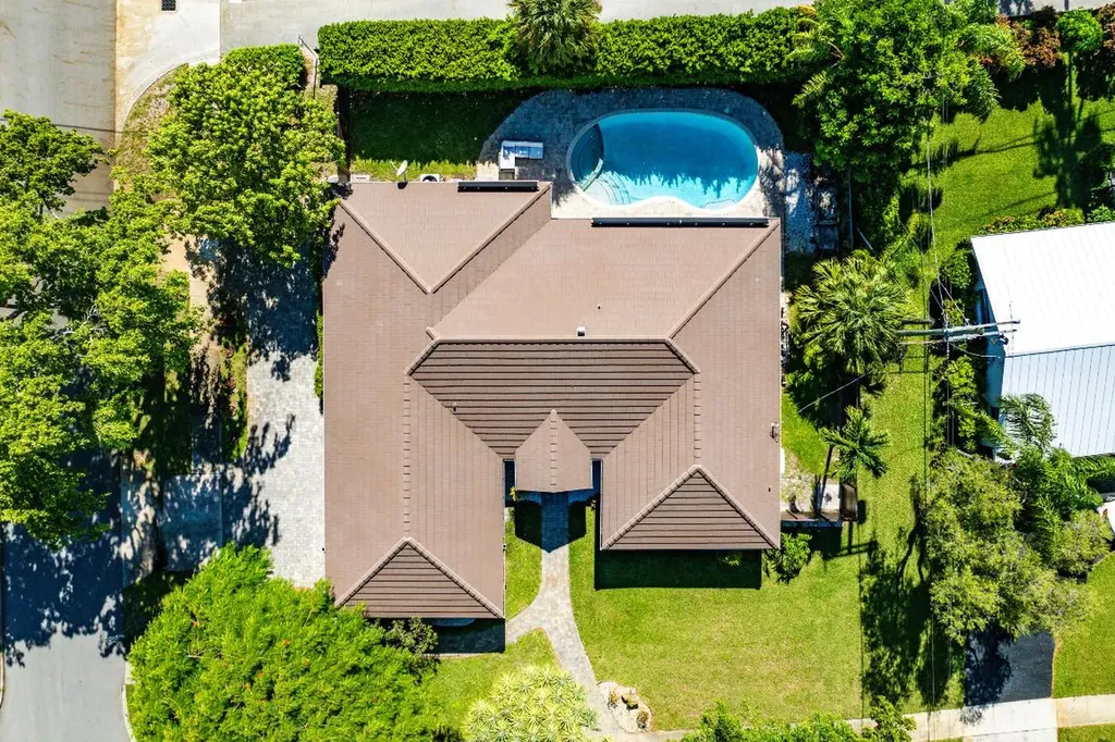 701 Buoy Road North Palm Beach FL 33408