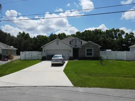 5252 NW East Piper Circle Port St Lucie FL 34986