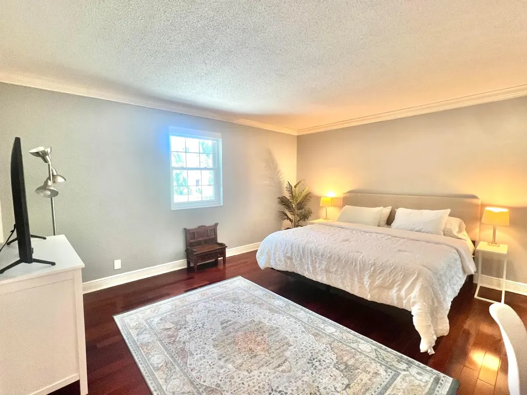 226 Brazilian Avenue Palm Beach FL 33480