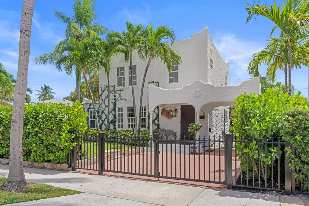 528 32nd Street West Palm Beach FL 33407