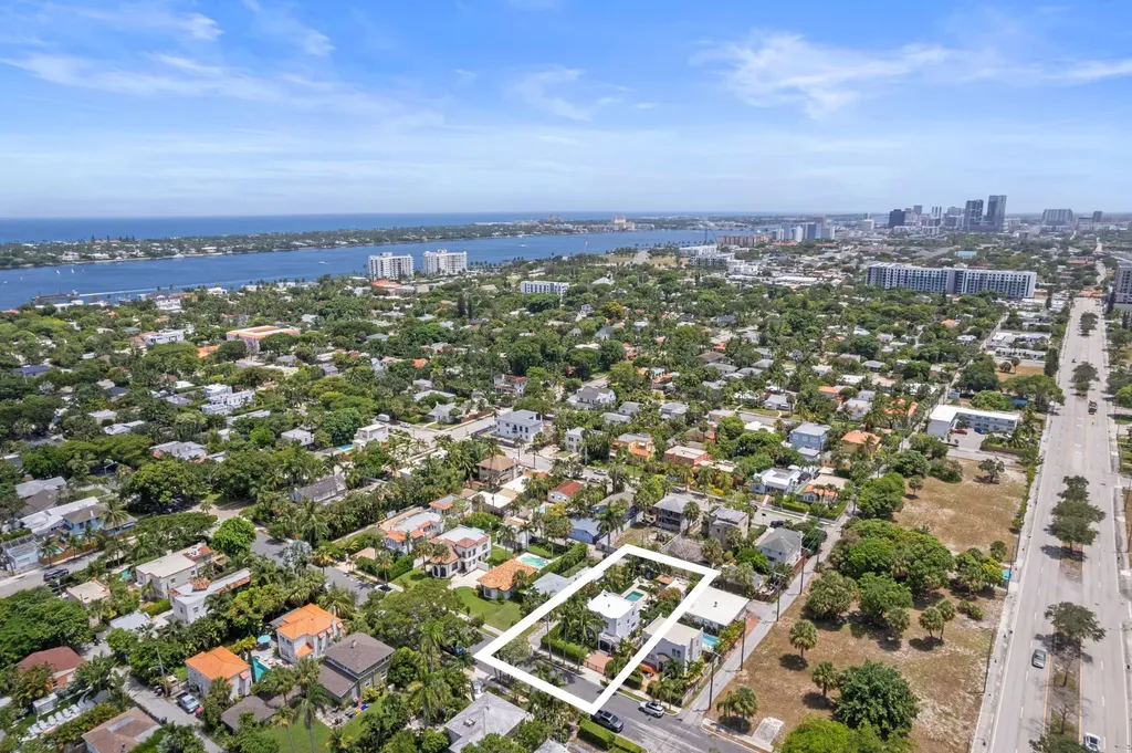 528 32nd Street West Palm Beach FL 33407