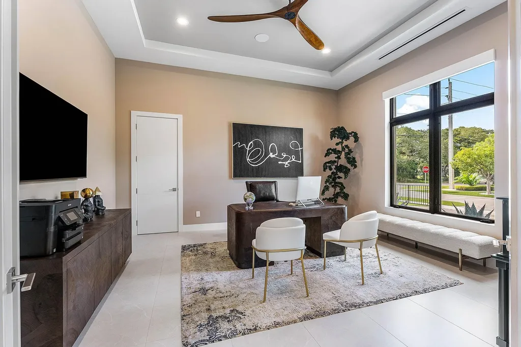 499 NE 4th Street Boca Raton FL 33432