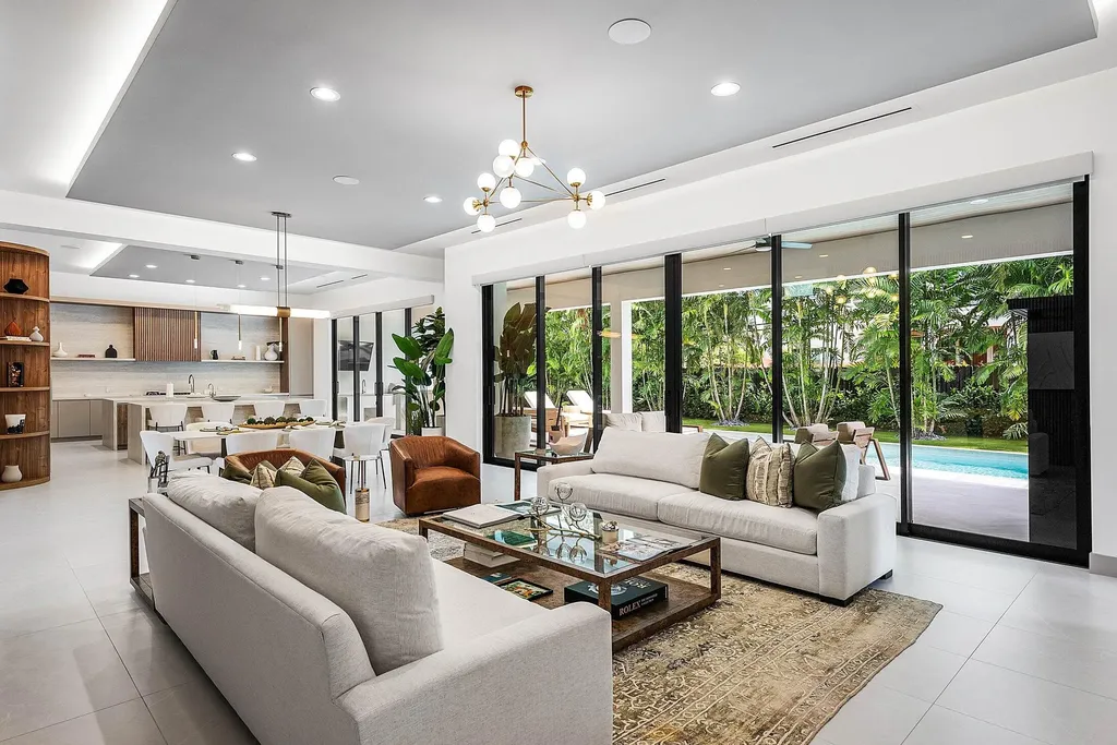 499 NE 4th Street Boca Raton FL 33432