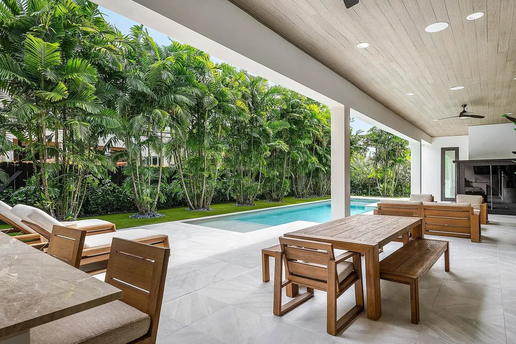 499 NE 4th Street Boca Raton FL 33432