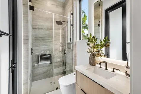 499 NE 4th Street Boca Raton FL 33432