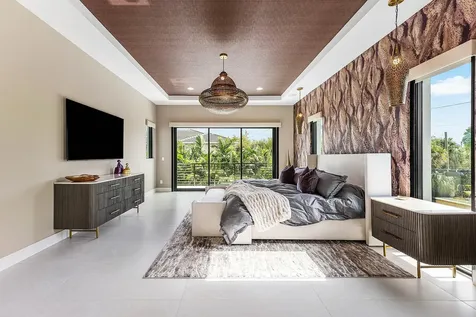 499 NE 4th Street Boca Raton FL 33432