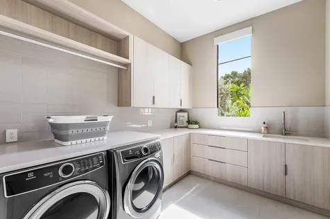 499 NE 4th Street Boca Raton FL 33432