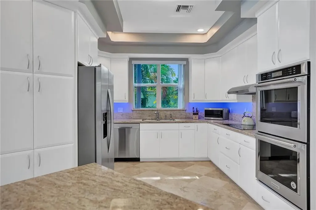 1033 Brooks Lane Delray Beach FL 33483