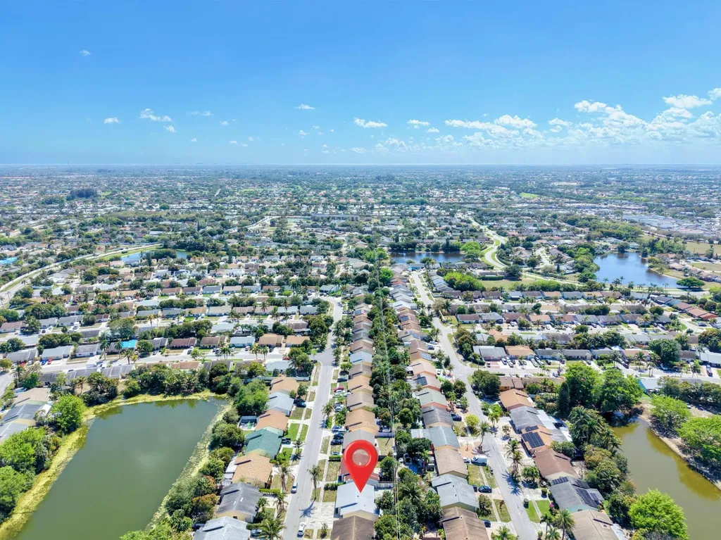 5928 Ithaca Circle W Lake Worth FL 33463