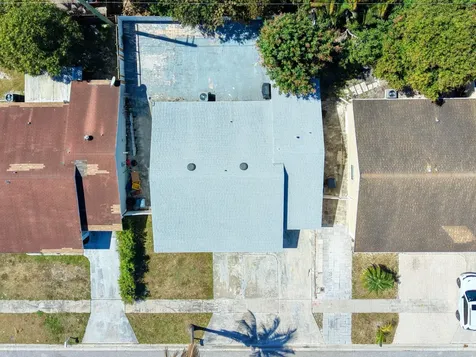 5928 Ithaca Circle W Lake Worth FL 33463
