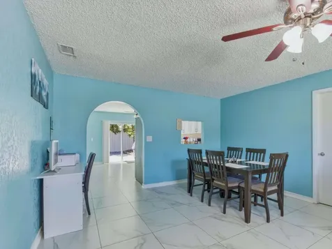 5928 Ithaca Circle W Lake Worth FL 33463