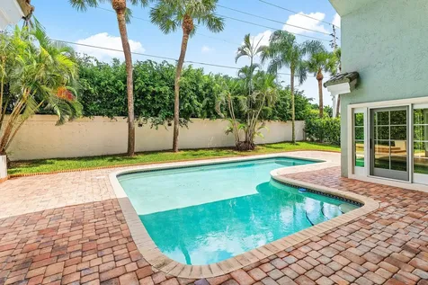 2599 NW 49th Street Boca Raton FL 33434