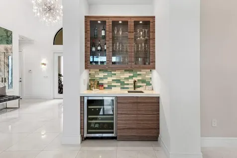 9297 Tropez Lane Delray Beach FL 33446
