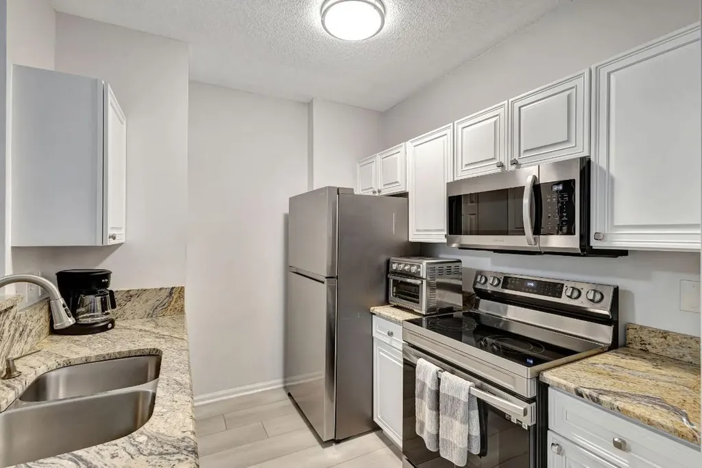 630 S Sapodilla Avenue West Palm Beach FL 33401
