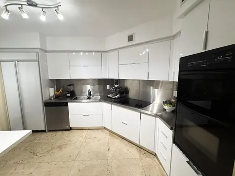 18911 Collins Avenue Sunny Isles Beach FL 33160