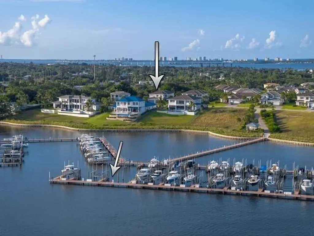 1280 NE Langford Lane Jensen Beach FL 34957