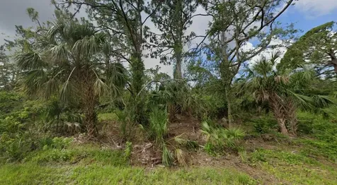15501 Whitehall Avenue Port Charlotte FL 33953