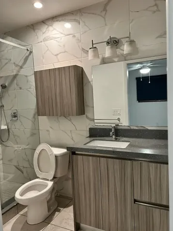 2241 N 56th Avenue Hollywood FL 33021