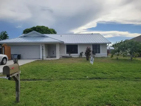 2050 SE Camilo Street Port St Lucie FL 34952