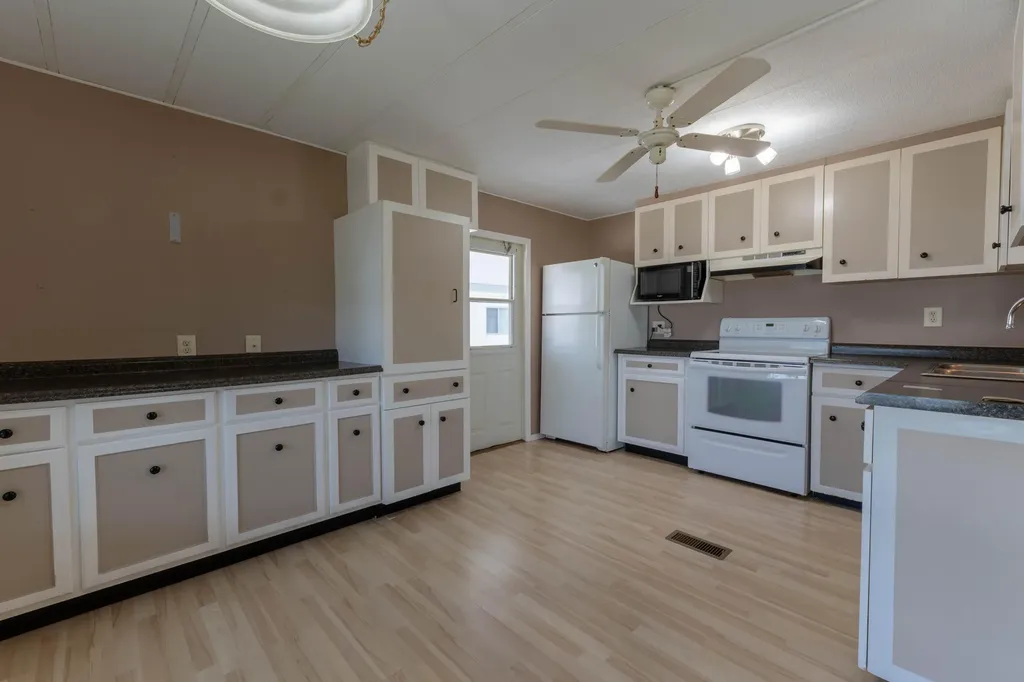 6 Angelita Port St Lucie FL 34952