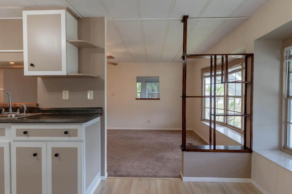 6 Angelita Port St Lucie FL 34952