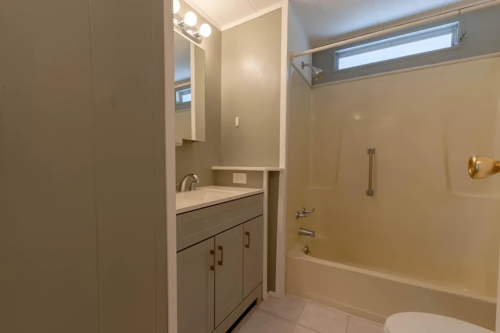 6 Angelita Port St Lucie FL 34952