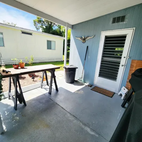 6 Angelita Port St Lucie FL 34952
