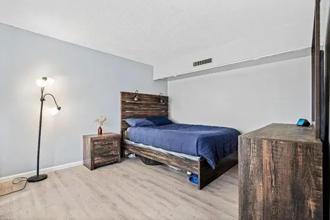 9 Atrium Circle Atlantis FL 33462