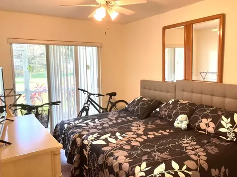 283 Durham H Deerfield Beach FL 33442