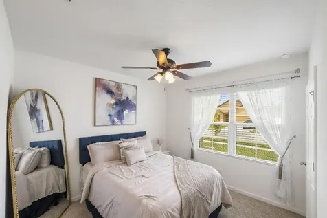 5306 Entertainment Way Fort Pierce FL 34947