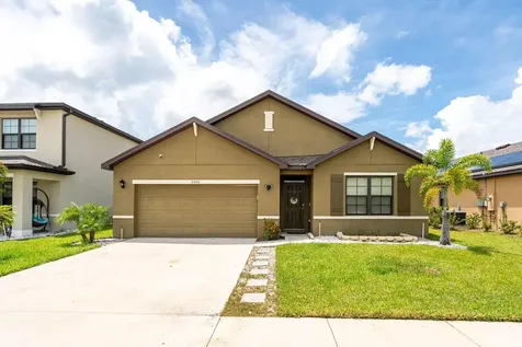 5306 Entertainment Way Fort Pierce FL 34947
