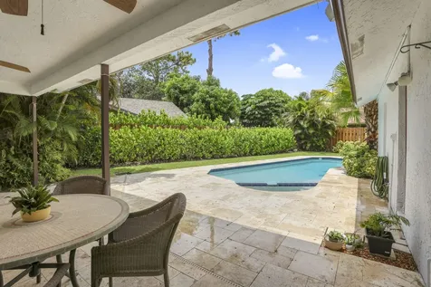 2439 NW 30th Street Boca Raton FL 33431
