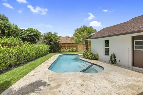 2439 NW 30th Street Boca Raton FL 33431