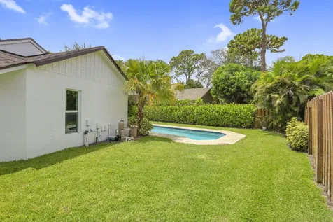 2439 NW 30th Street Boca Raton FL 33431