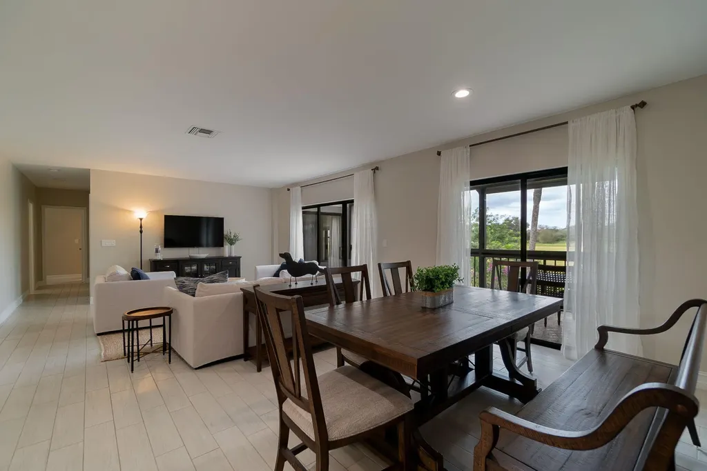 11355 Pond View Drive Wellington FL 33414