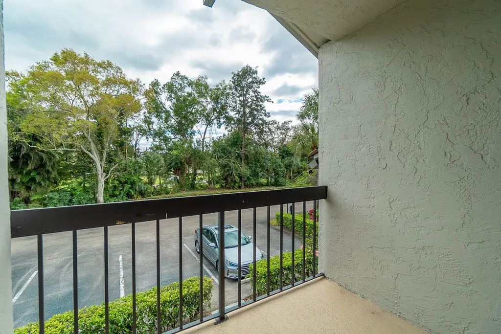 11355 Pond View Drive Wellington FL 33414