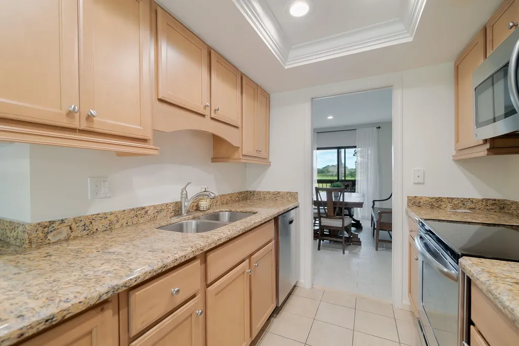 11355 Pond View Drive Wellington FL 33414